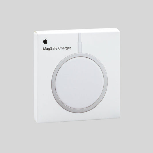 Apple MagSafe Ladegerät mit Verpackung Hintergrund Grau